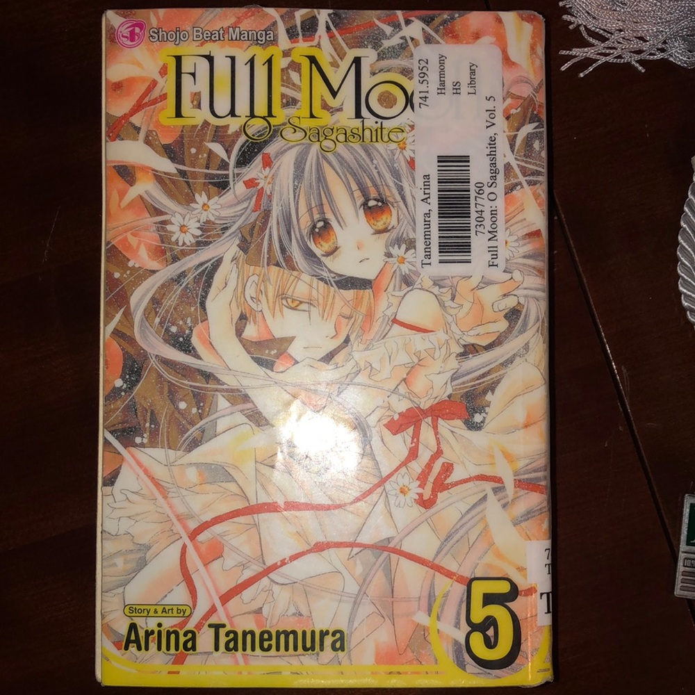 Full Moon sagashite book